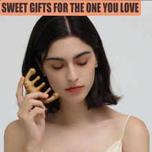 Load image into Gallery viewer, 2 Pack Wooden Hair Comb Scalp Massager Comb