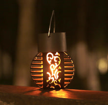 Load image into Gallery viewer, Solar Simulated Flame Lantern