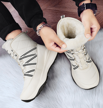 Load image into Gallery viewer, Unisex Canada Goose Inspired Plush Warm Snow Boots