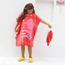Load image into Gallery viewer, Hooded Children Beach Towel