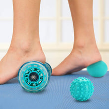 Load image into Gallery viewer, Foot Massage Roller and Spiky Massage Ball Set