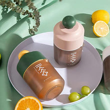 Load image into Gallery viewer, Manual Mini Portable Juicer