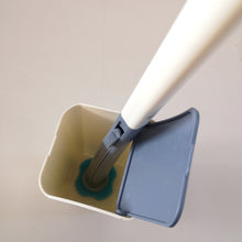 Load image into Gallery viewer, Disposable Toilet Brush Replacement Head Kit