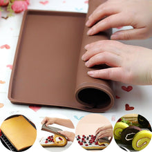 Load image into Gallery viewer, Multi-functional Silicone Baking Pad Swiss Roll Baking Mold
