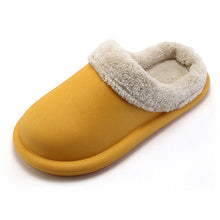 Load image into Gallery viewer, Unisex Winter/Autumn Slippers
